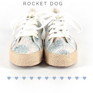 SOLD 🔥NEW! ROCKET DOG WOMEN SNEAKER